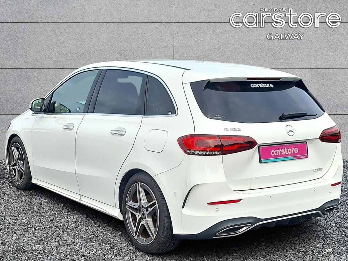 Mercedes-Benz B-Class Hatchback, Petrol, 2022, White