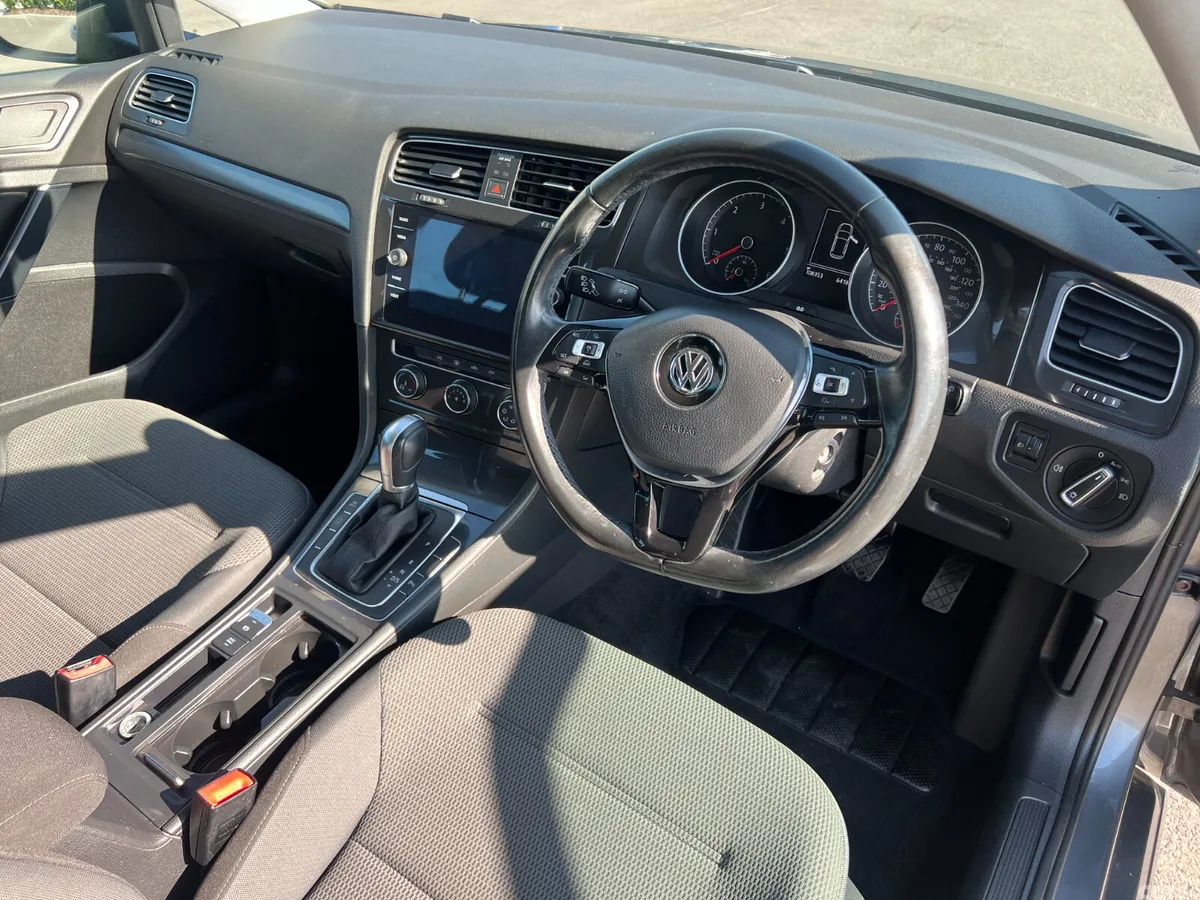 Volkswagen Golf Hatchback, Diesel, 2017, Grey