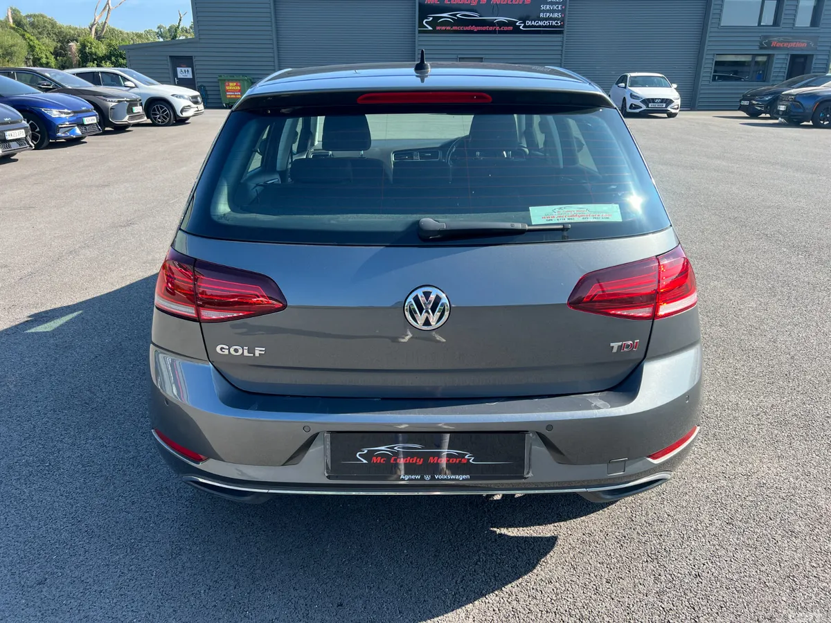 Volkswagen Golf Hatchback, Diesel, 2017, Grey
