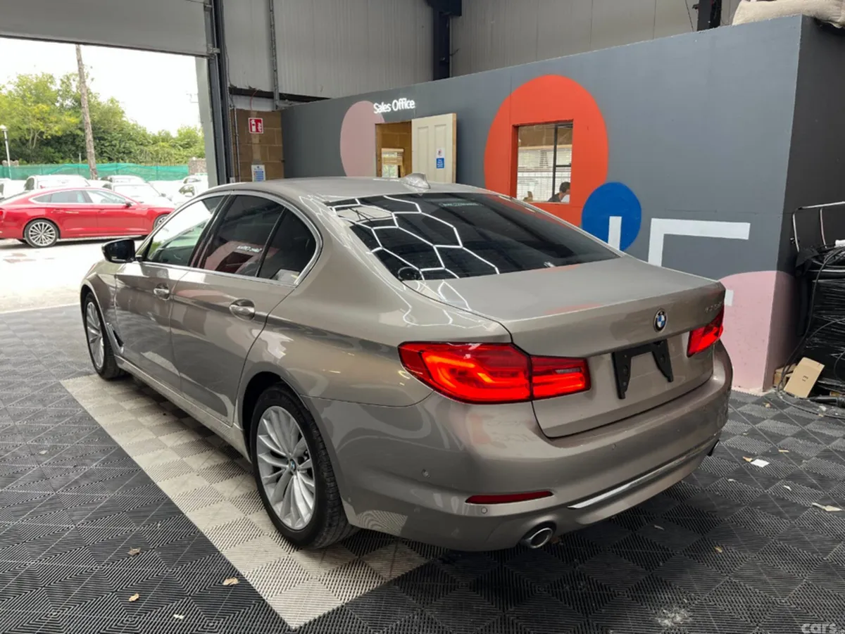 BMW 5-Series Saloon, Diesel, 2019, Bronze