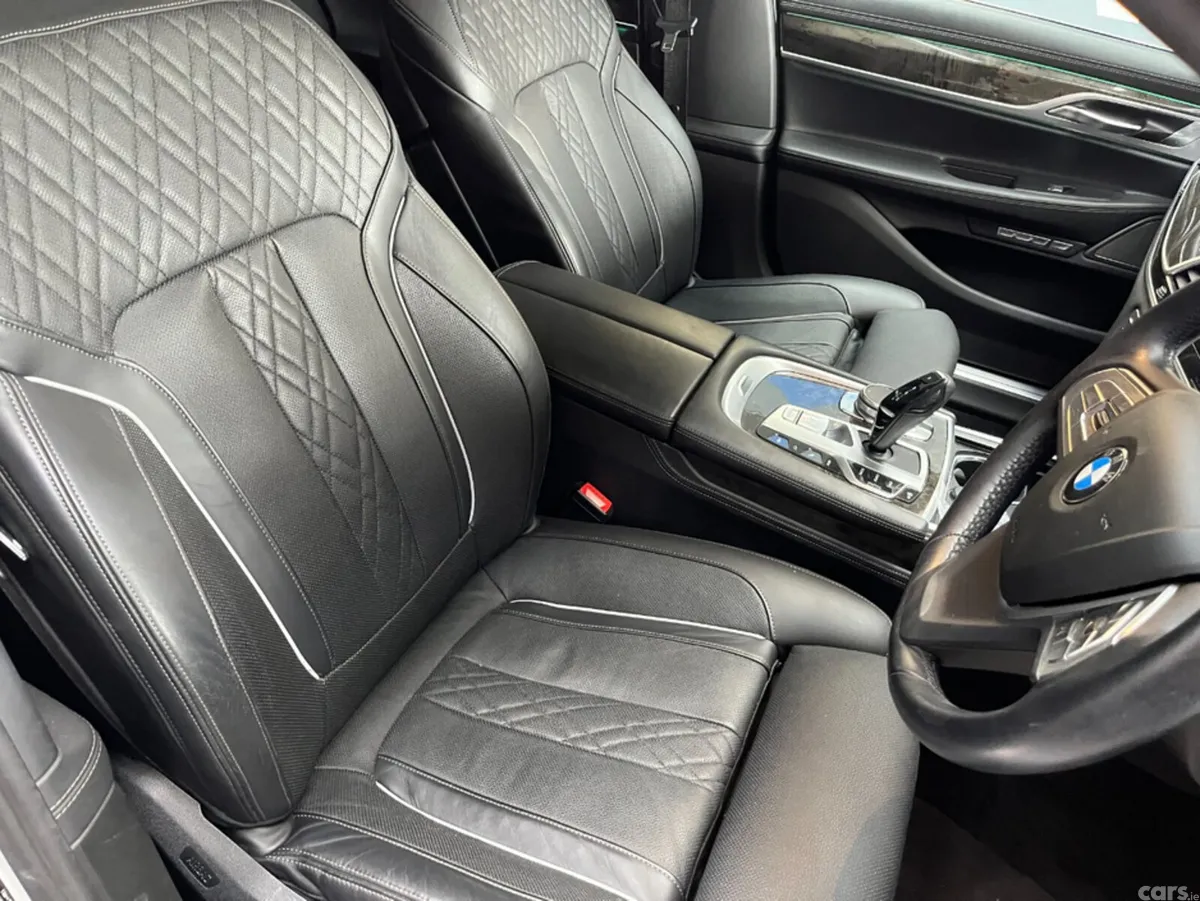 BMW 7-Series Saloon, Petrol Plug-in Hybrid, 2016, White