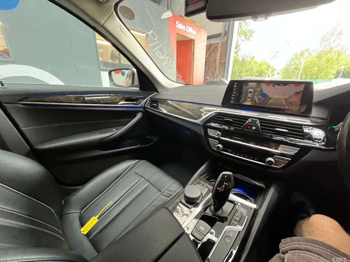 BMW 5-Series Saloon, Diesel, 2019, Bronze