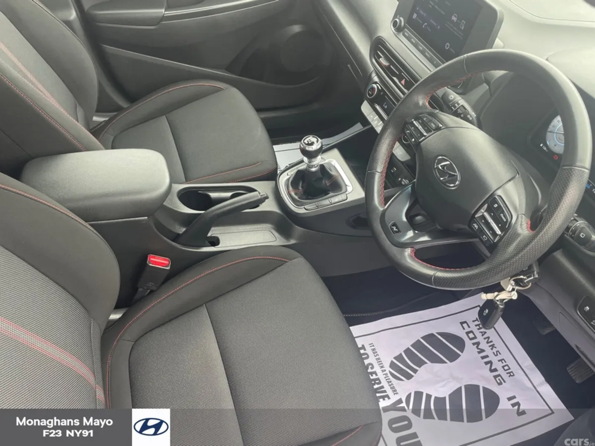 Hyundai KONA MPV, Petrol, 2022, Black