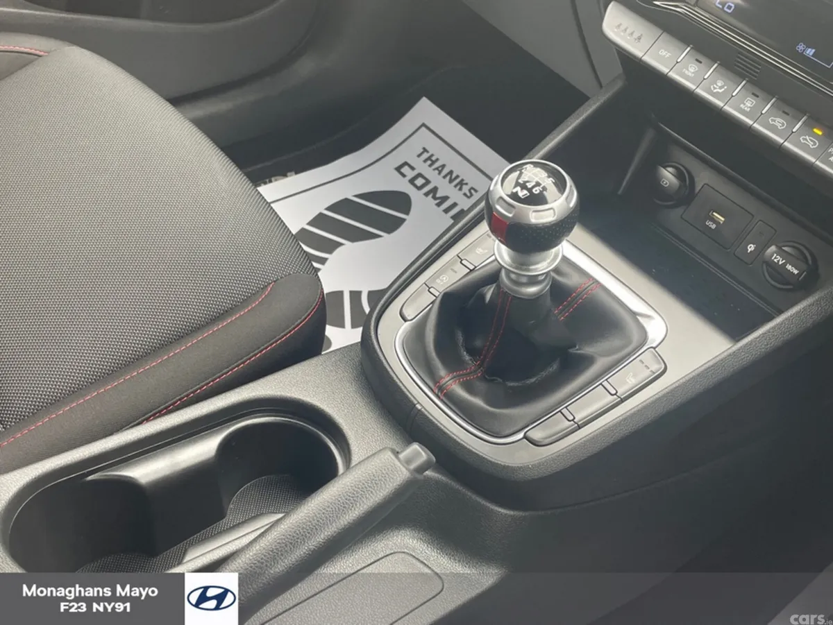 Hyundai KONA MPV, Petrol, 2022, Black