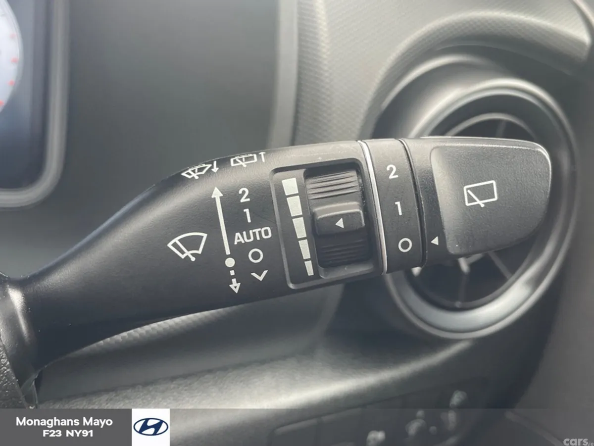 Hyundai KONA MPV, Petrol, 2022, Black