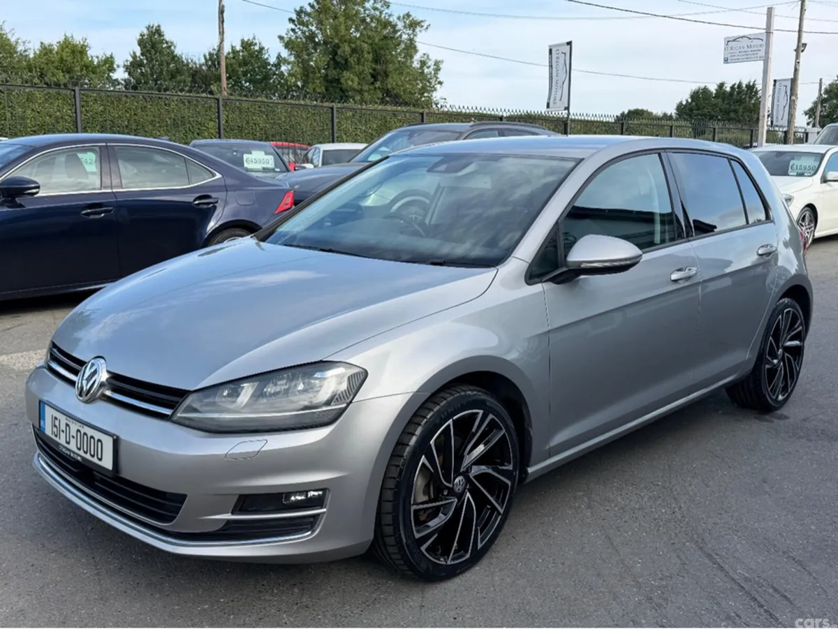 Volkswagen Golf Hatchback, Petrol, 2015, Silver