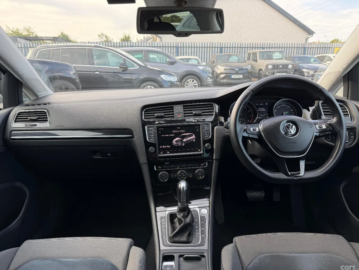 Volkswagen Golf Hatchback, Petrol, 2015, Silver