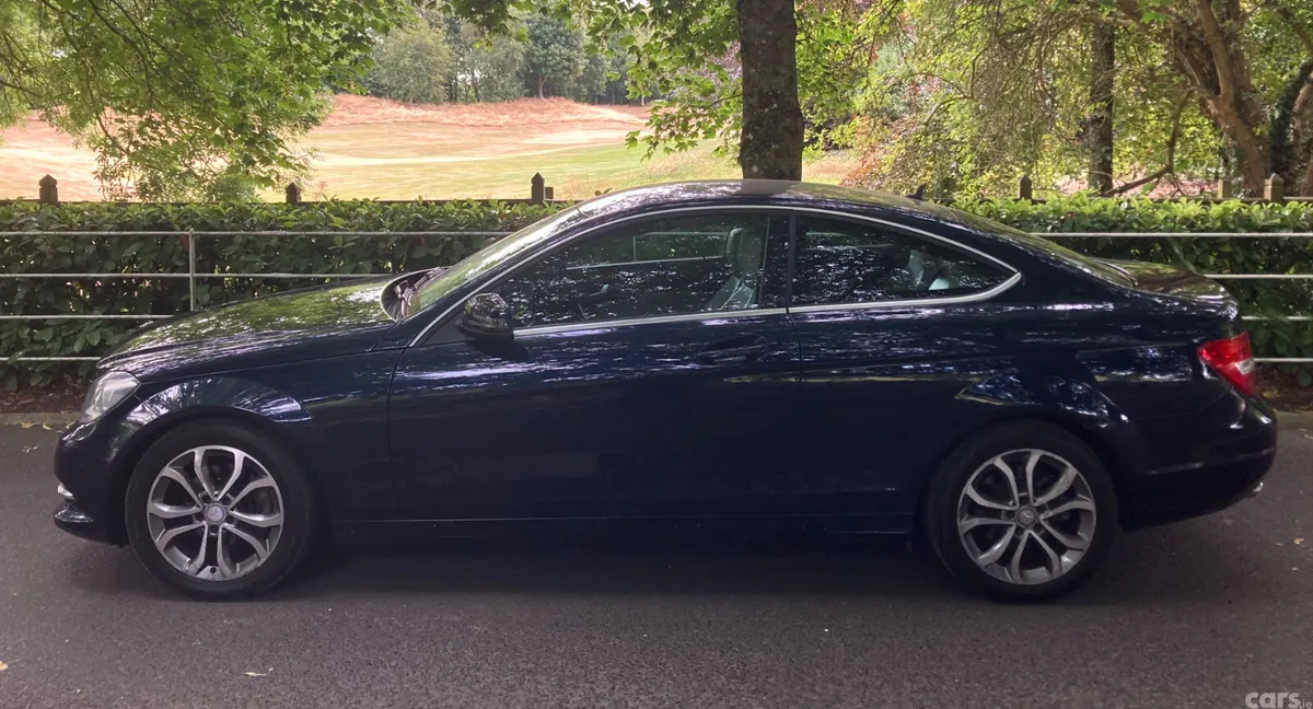 Mercedes-Benz C-Class Coupe, Diesel, 2013, Blue