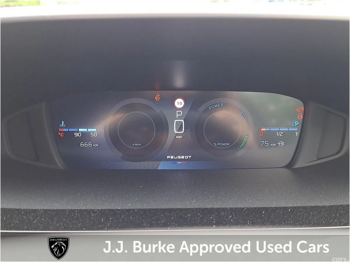 Peugeot 408 Hatchback, Petrol, 2026, White