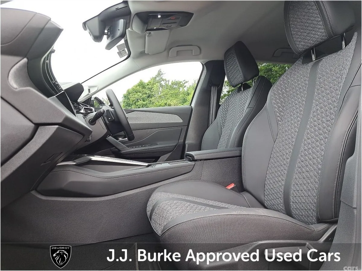 Peugeot 408 Hatchback, Petrol, 2026, White
