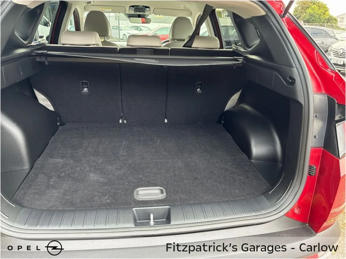 Hyundai Tucson SUV, Petrol Hybrid, 2022, Red