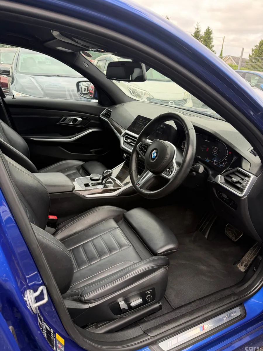 BMW 3-Series Saloon, Petrol Plug-in Hybrid, 2020, Blue