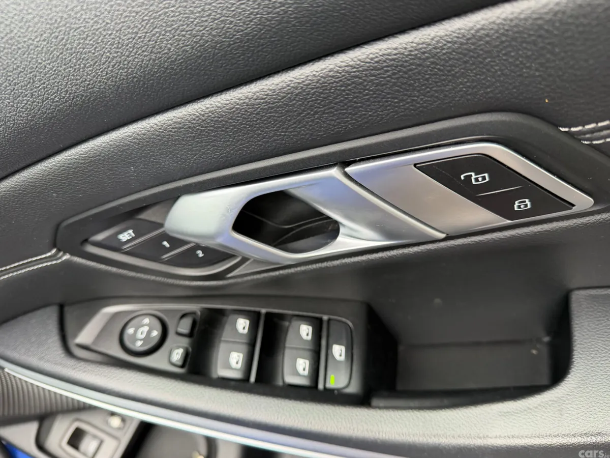 BMW 3-Series Saloon, Petrol Plug-in Hybrid, 2020, Blue