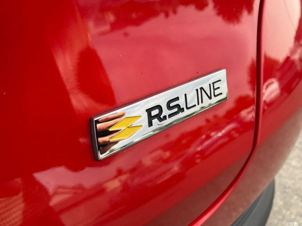 Renault Captur Hatchback, Petrol, 2023, Red