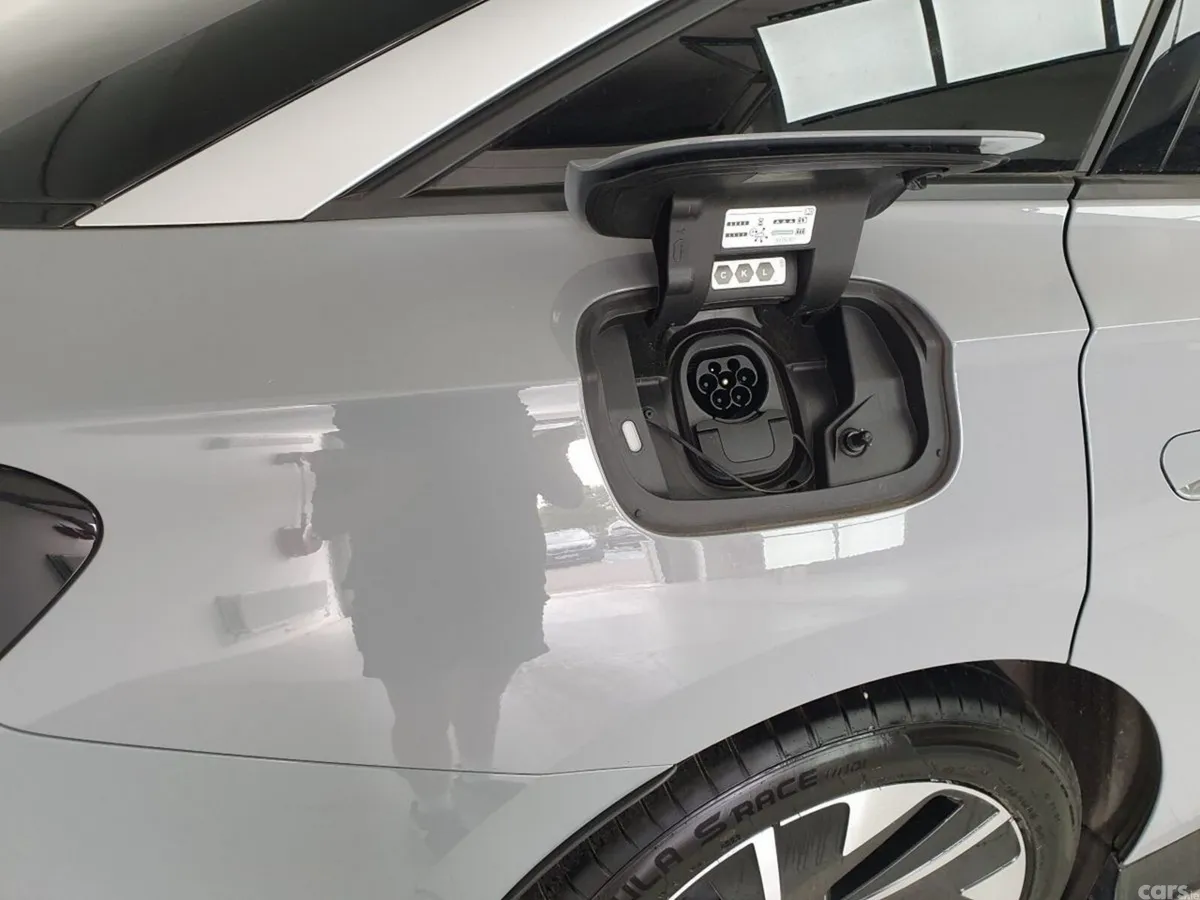 Volkswagen ID.7 Hatchback, Electric, 2024, Grey