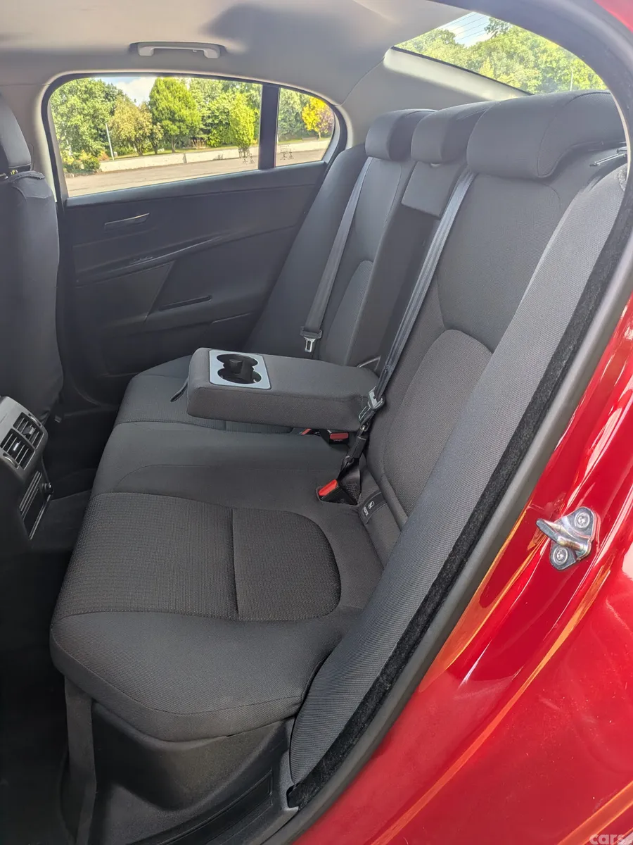 Jaguar XE Saloon, Diesel, 2015, Red