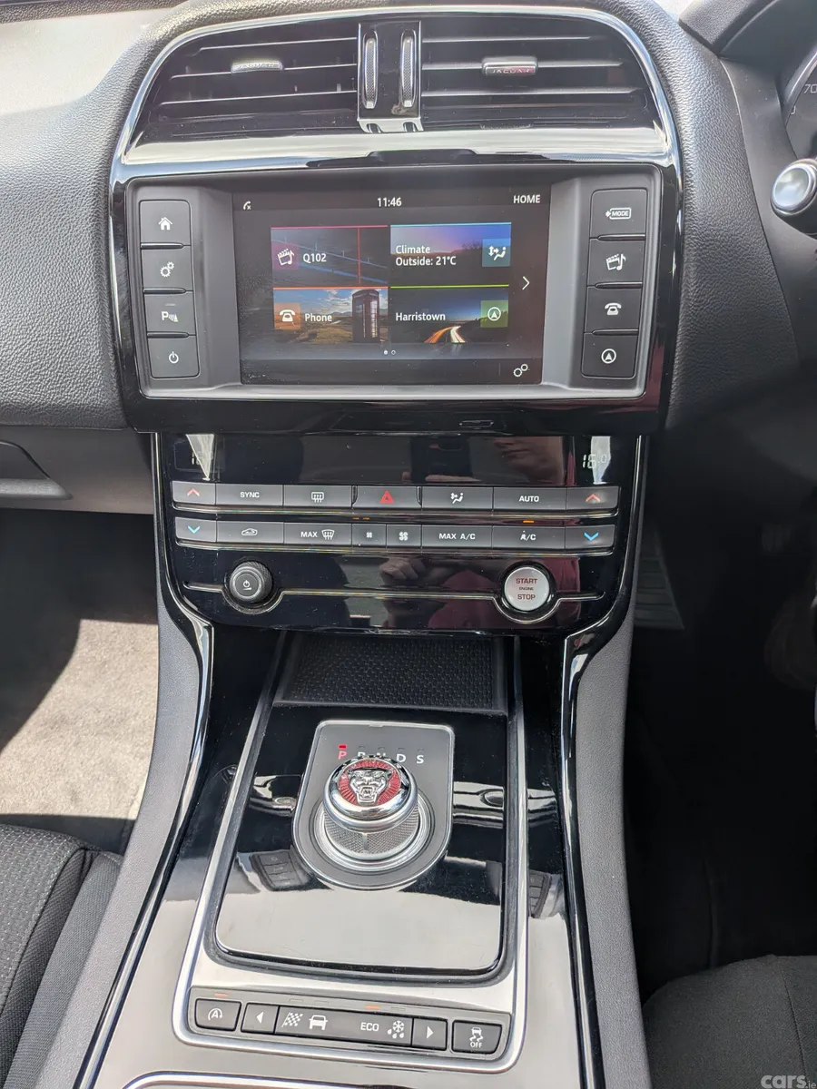 Jaguar XE Saloon, Diesel, 2015, Red