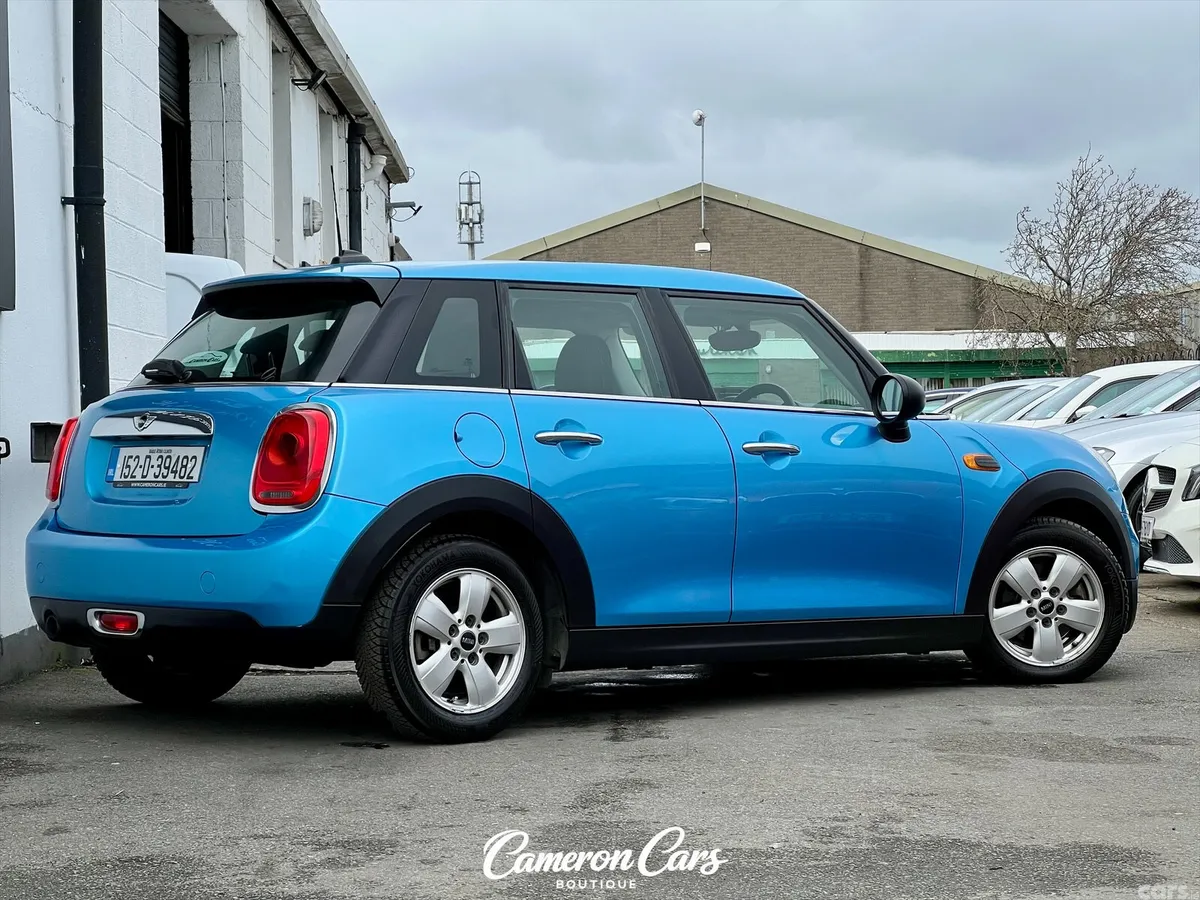 Mini Cooper Hatchback, Petrol, 2015, Blue