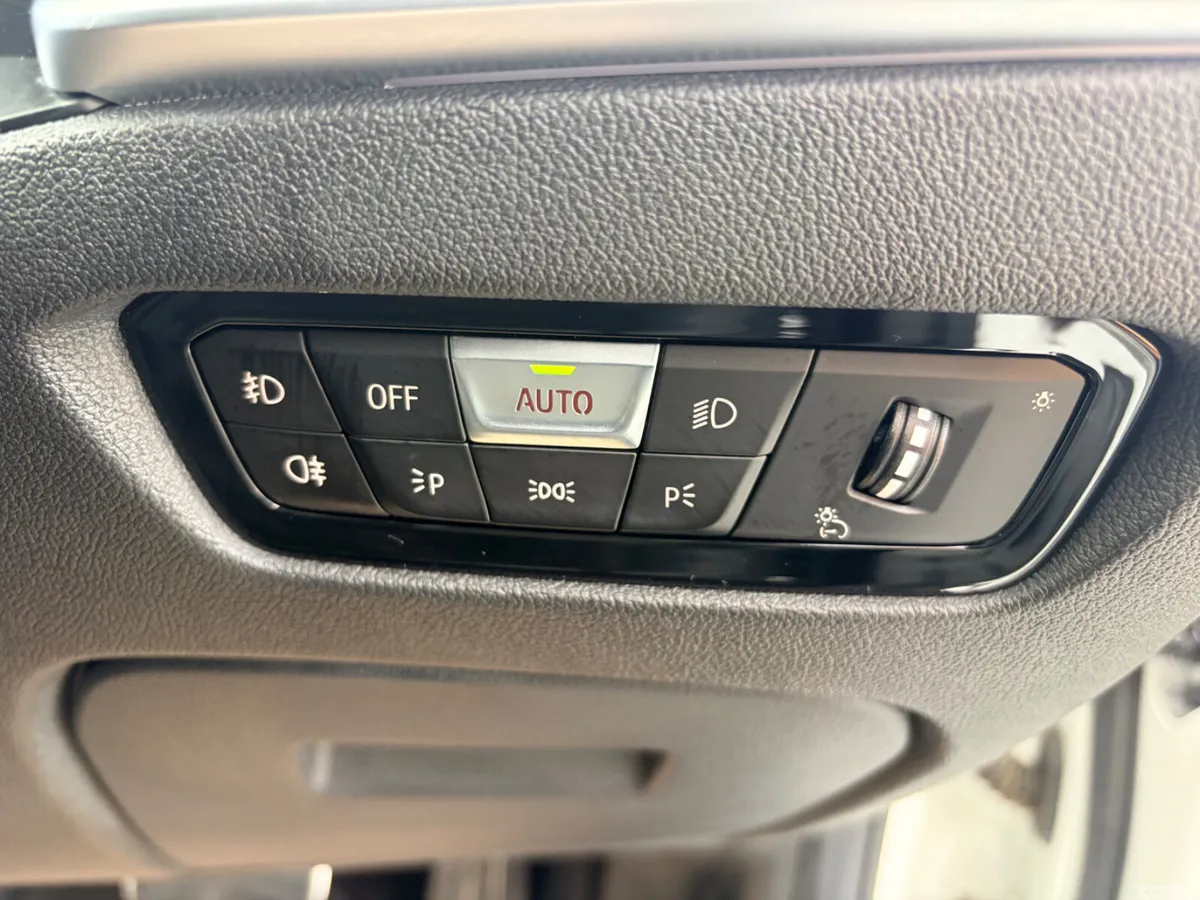BMW 3-Series Saloon, Diesel, 2019, White