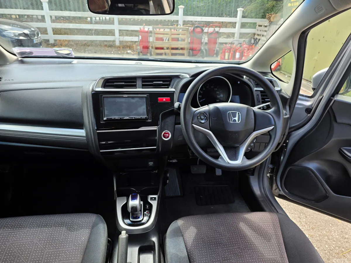 Honda Fit Hatchback, Petrol Hybrid, 2014, Grey