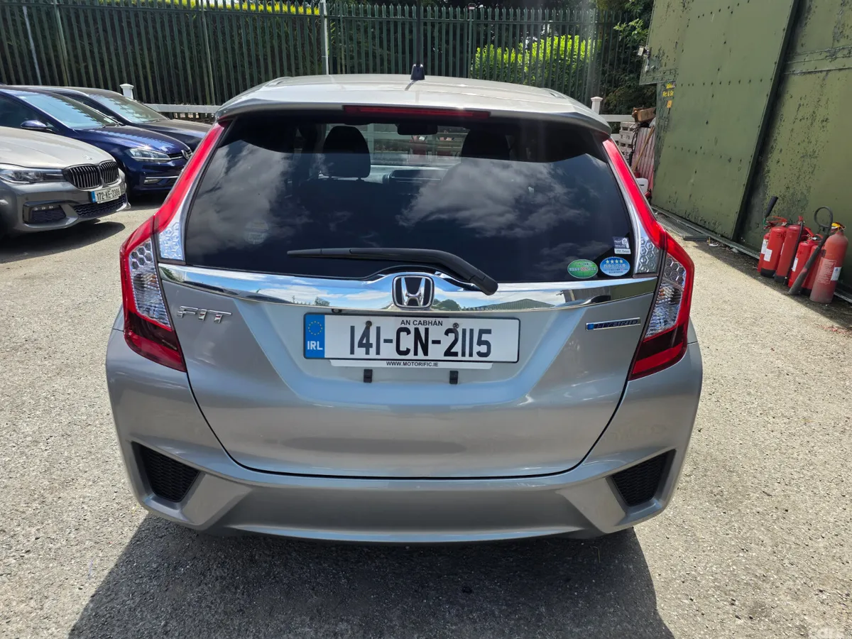 Honda Fit Hatchback, Petrol Hybrid, 2014, Grey