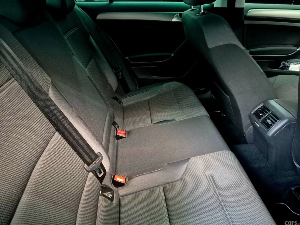 Volkswagen Golf Hatchback, Petrol, 2017, Grey