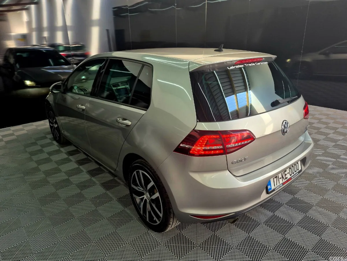 Volkswagen Golf Hatchback, Petrol, 2017, Grey