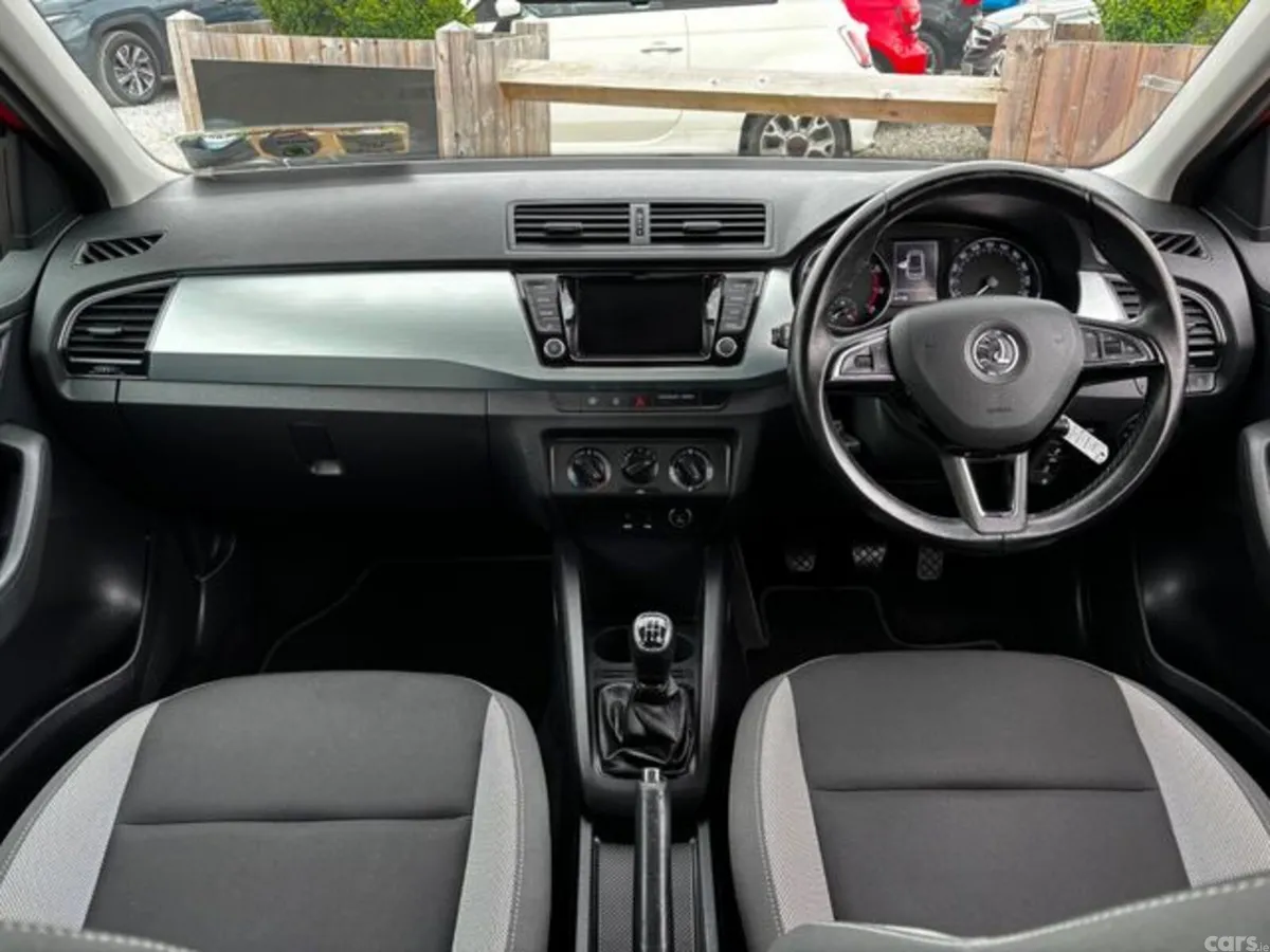Skoda Fabia Hatchback, Petrol, 2017, Red