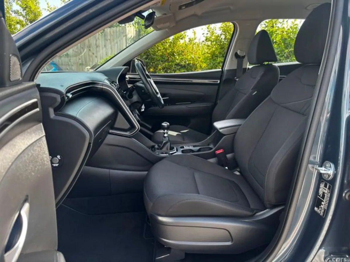 Hyundai Tucson MPV, Diesel, 2023, Blue