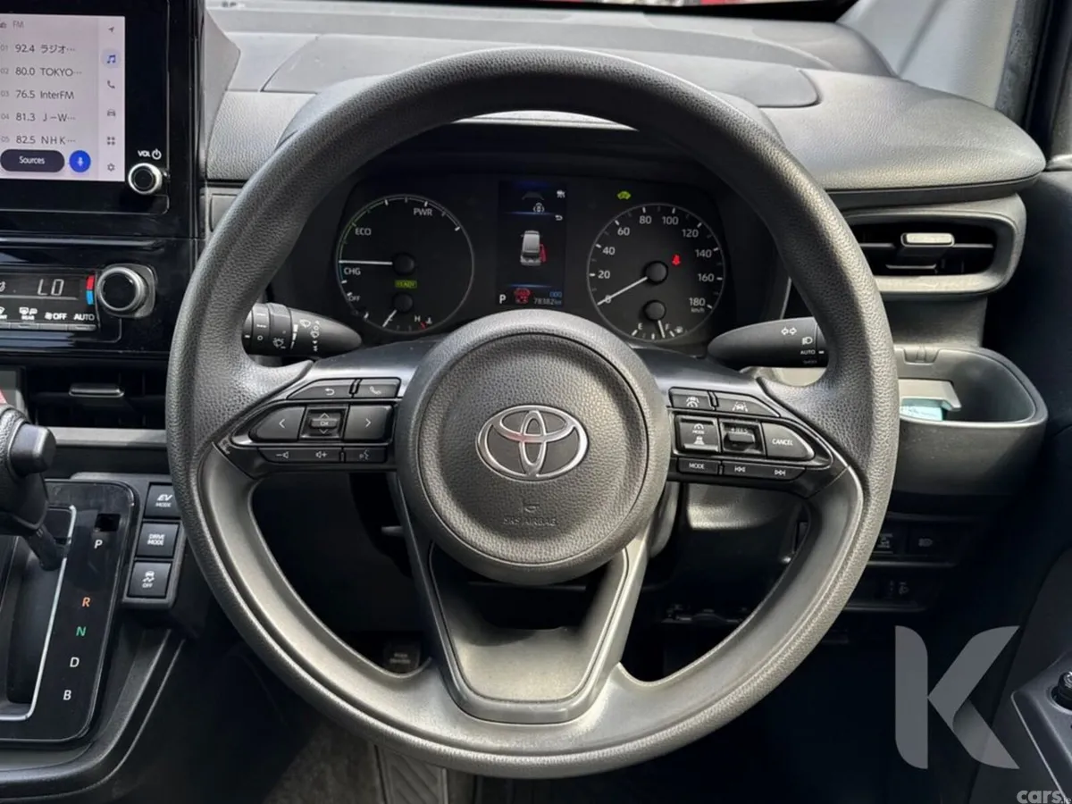 Toyota Sienta MPV, Petrol Hybrid, 2023, Grey