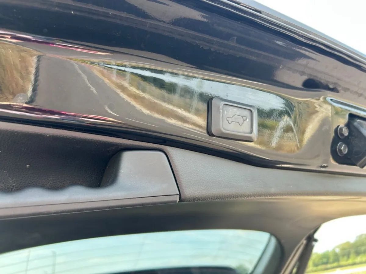 Toyota RAV4 SUV, Petrol Hybrid, 2025, Black