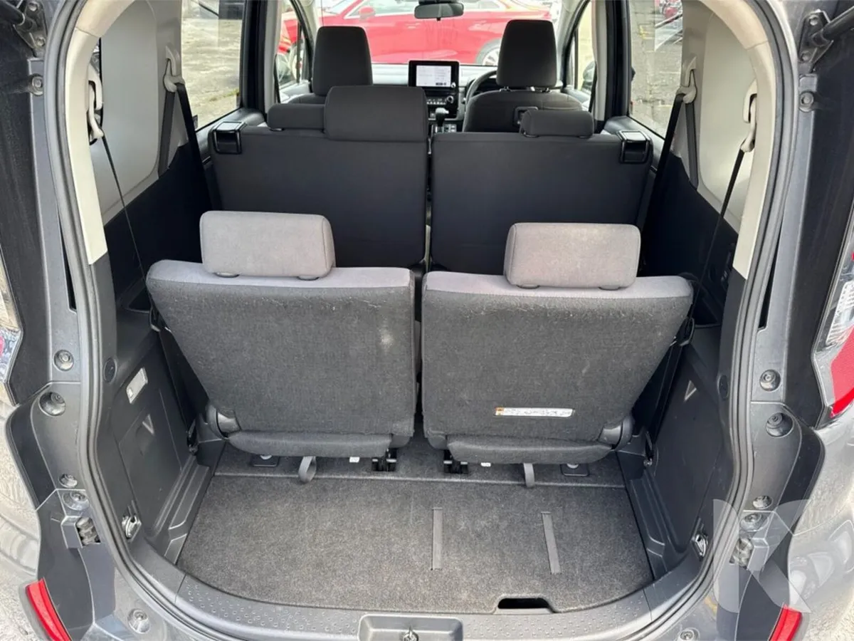 Toyota Sienta MPV, Petrol Hybrid, 2023, Grey