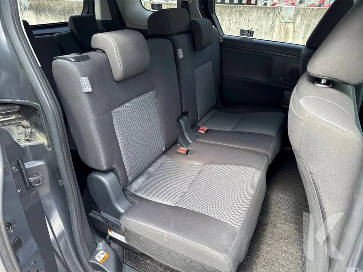 Toyota Sienta MPV, Petrol Hybrid, 2023, Grey