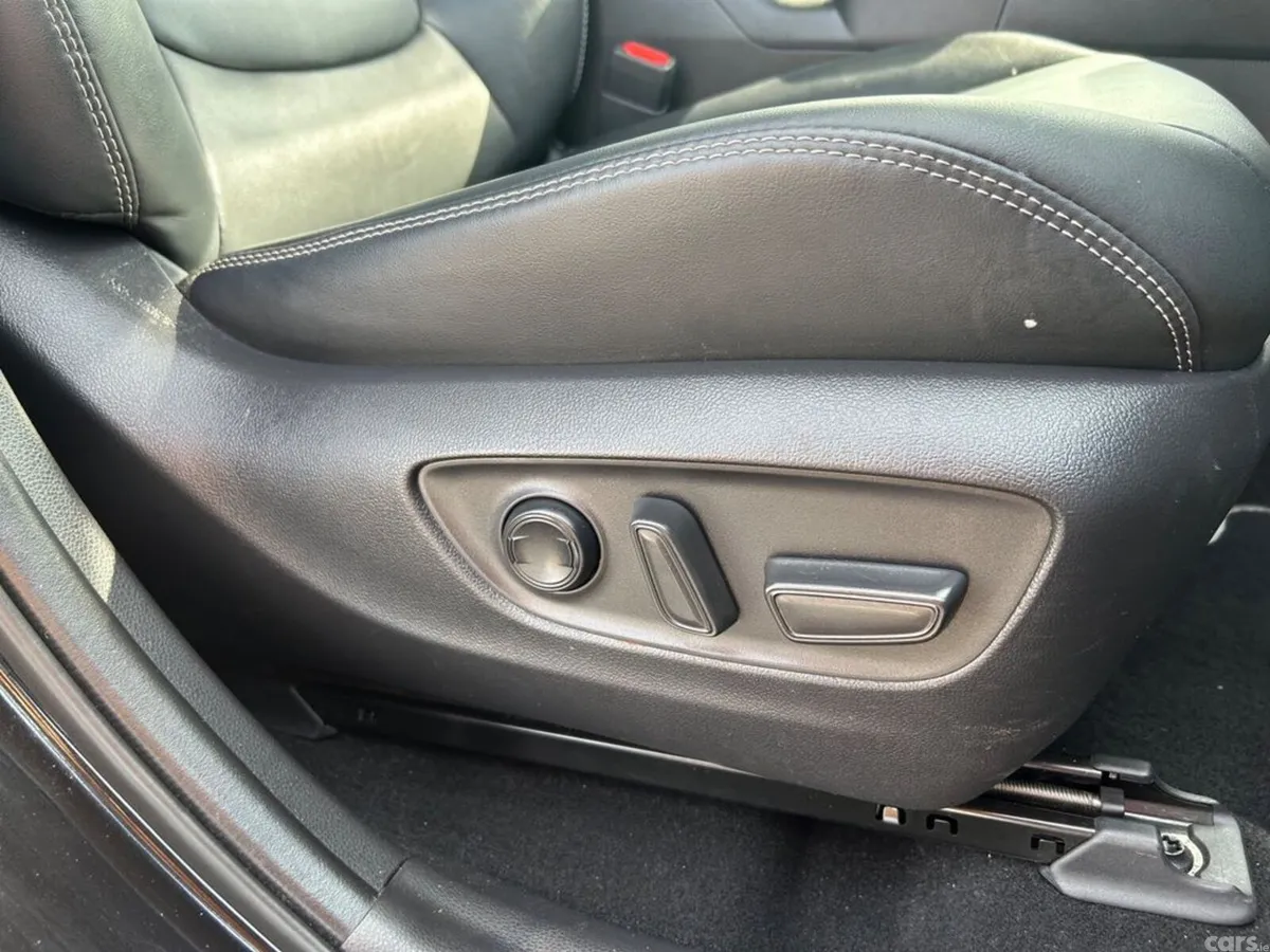 Toyota RAV4 SUV, Petrol Hybrid, 2025, Black