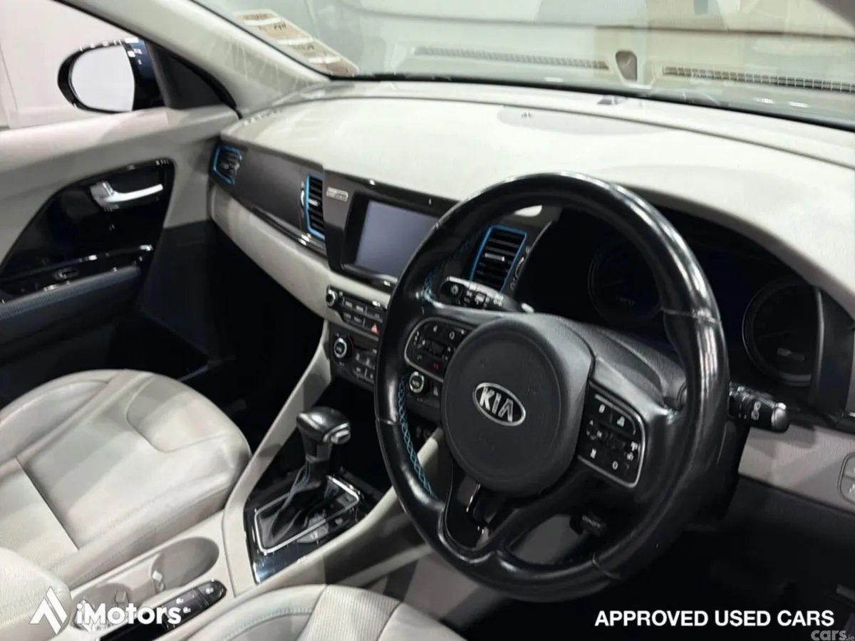 Kia Niro SUV, Petrol Plug-in Hybrid, 2019, Blue