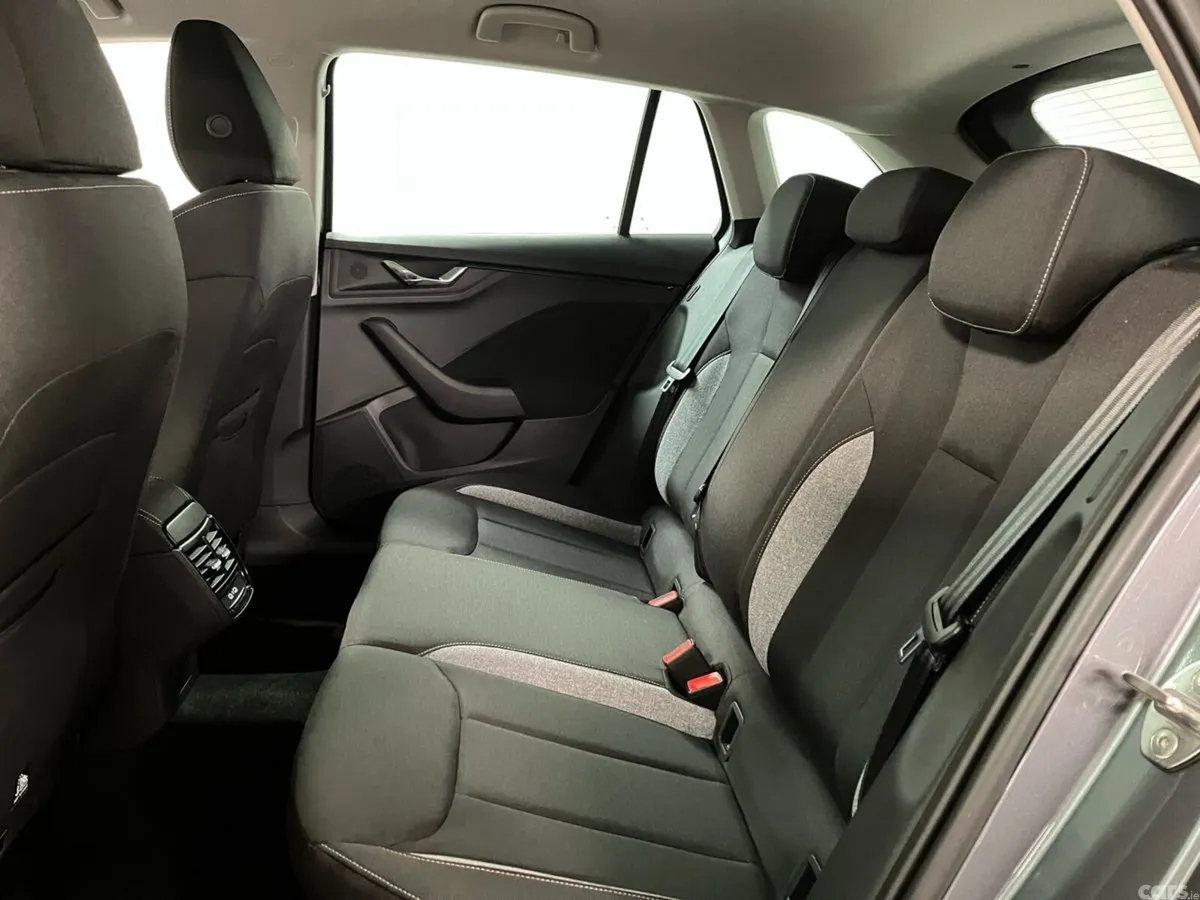 Skoda Scala Hatchback, Petrol, 2026, Grey