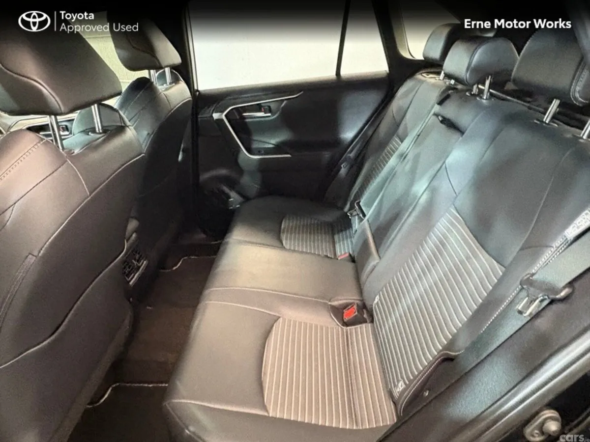 Toyota RAV4 SUV, Petrol Hybrid, 2021, Black