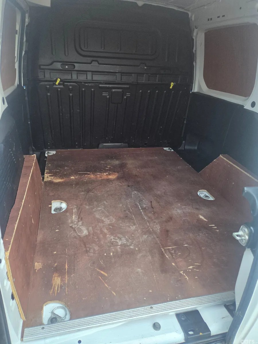 Peugeot Partner Van, Diesel, 2020, White