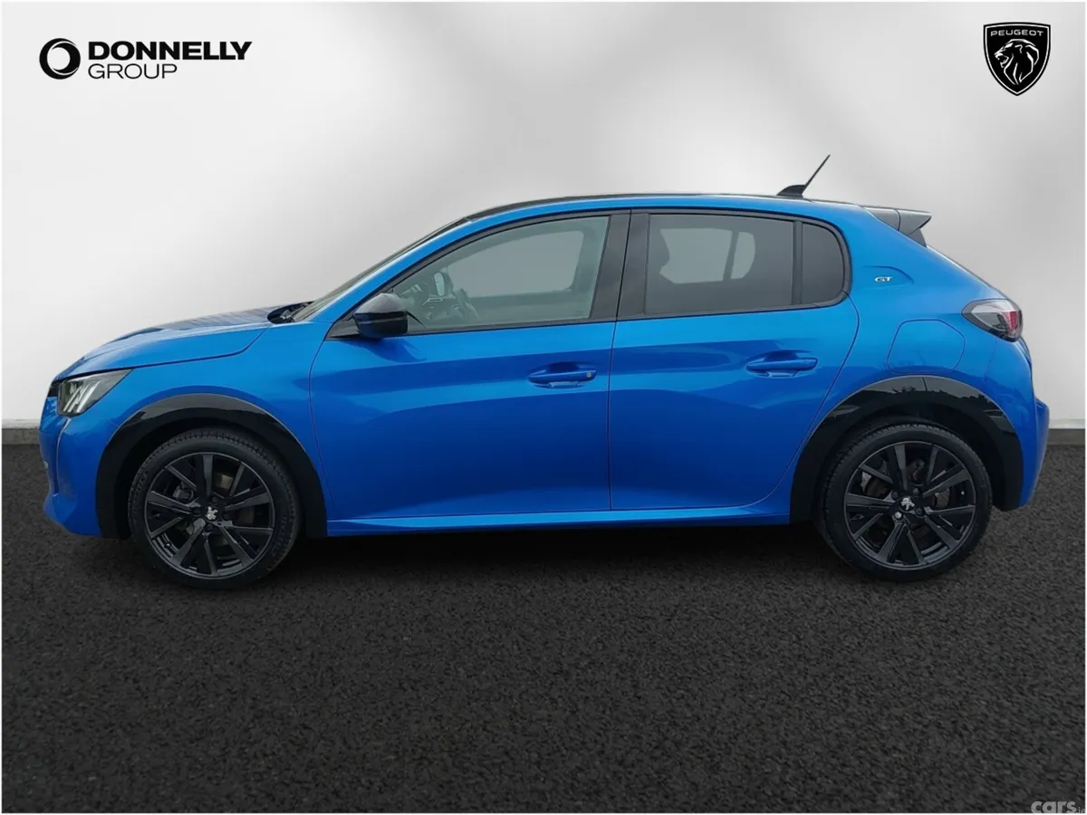 Peugeot 208 Hatchback, Petrol, 2023, Blue