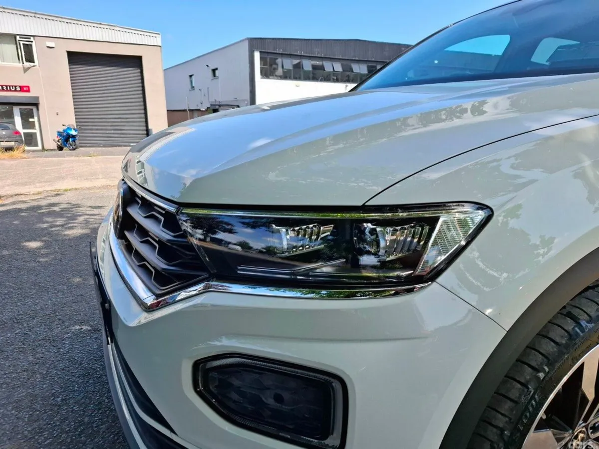Volkswagen T-Roc SUV, Diesel, 2022, White
