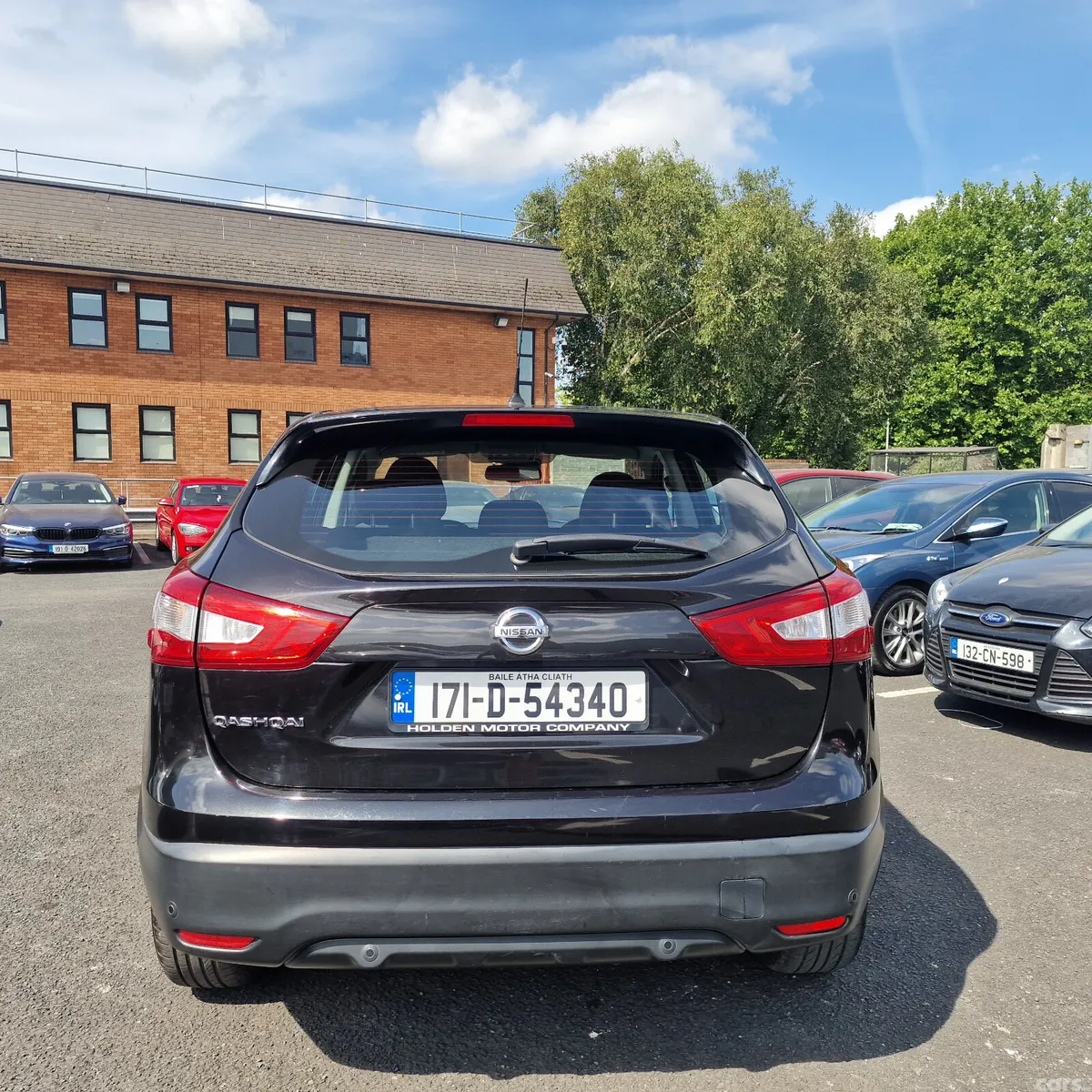 Nissan Qashqai SUV, Petrol, 2017, Black