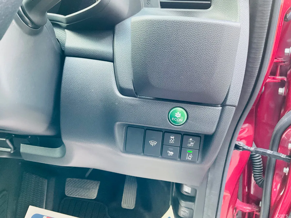 Honda Fit Hatchback, Petrol Hybrid, 2018, Other
