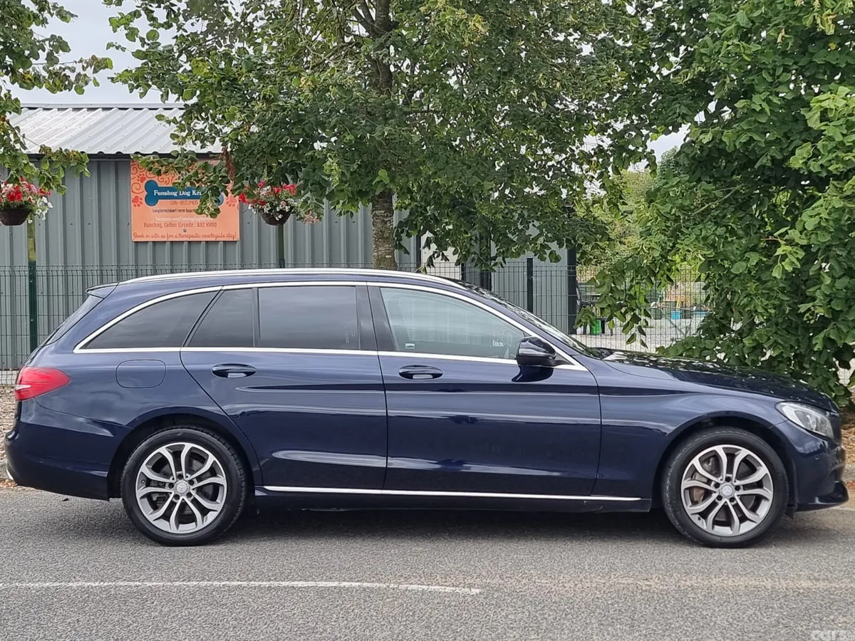 Mercedes-Benz C-Class Estate, Petrol Plug-in Hybrid, 2016, Blue