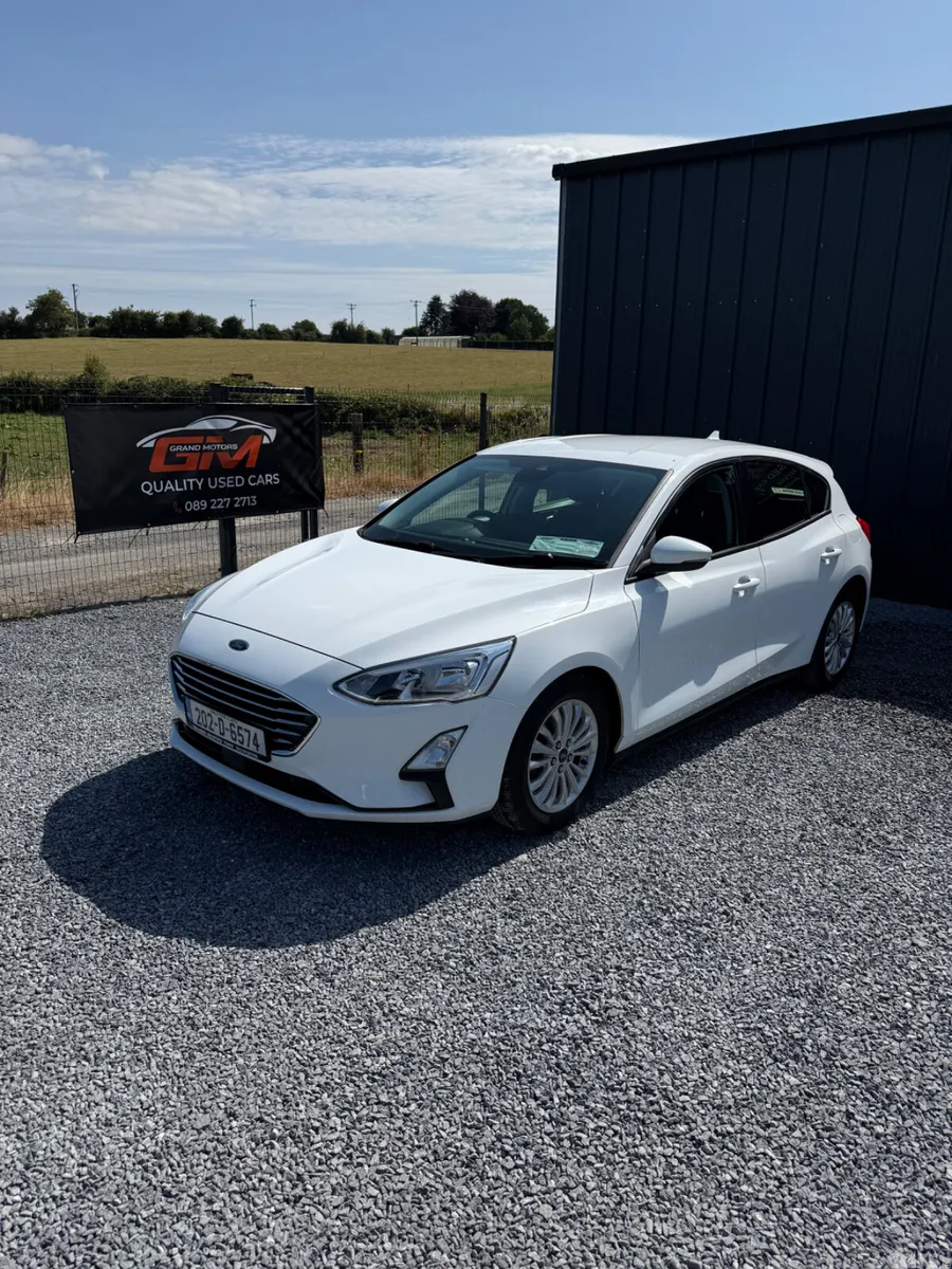 Ford Focus Hatchback, Petrol, 2020, White