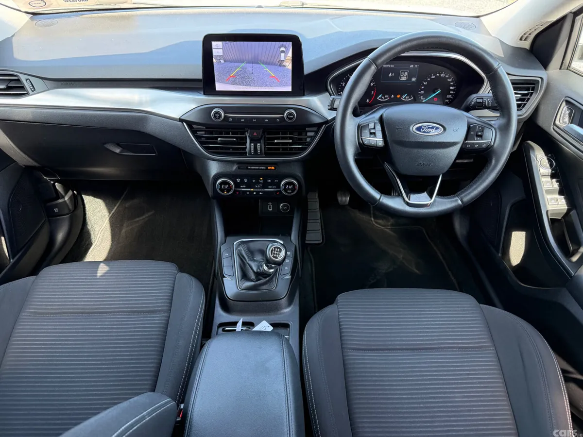 Ford Focus Hatchback, Petrol, 2020, White