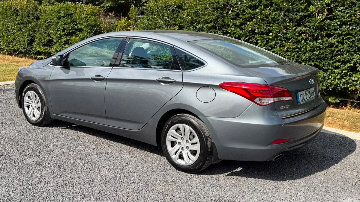 Hyundai i40 Saloon, Diesel, 2017, Grey