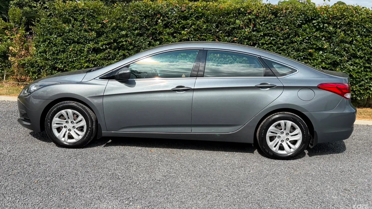 Hyundai i40 Saloon, Diesel, 2017, Grey