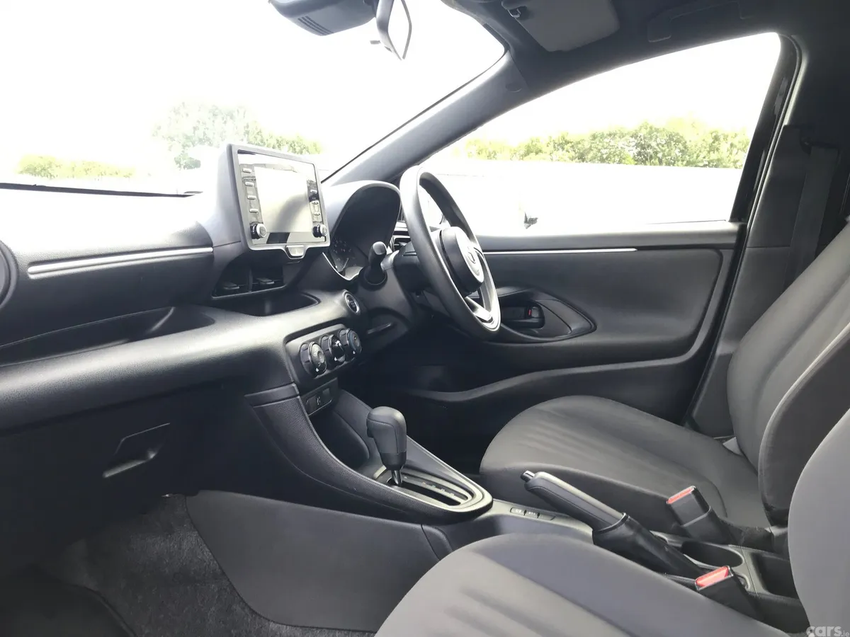 Toyota Yaris Hatchback, Petrol, 2022, Black