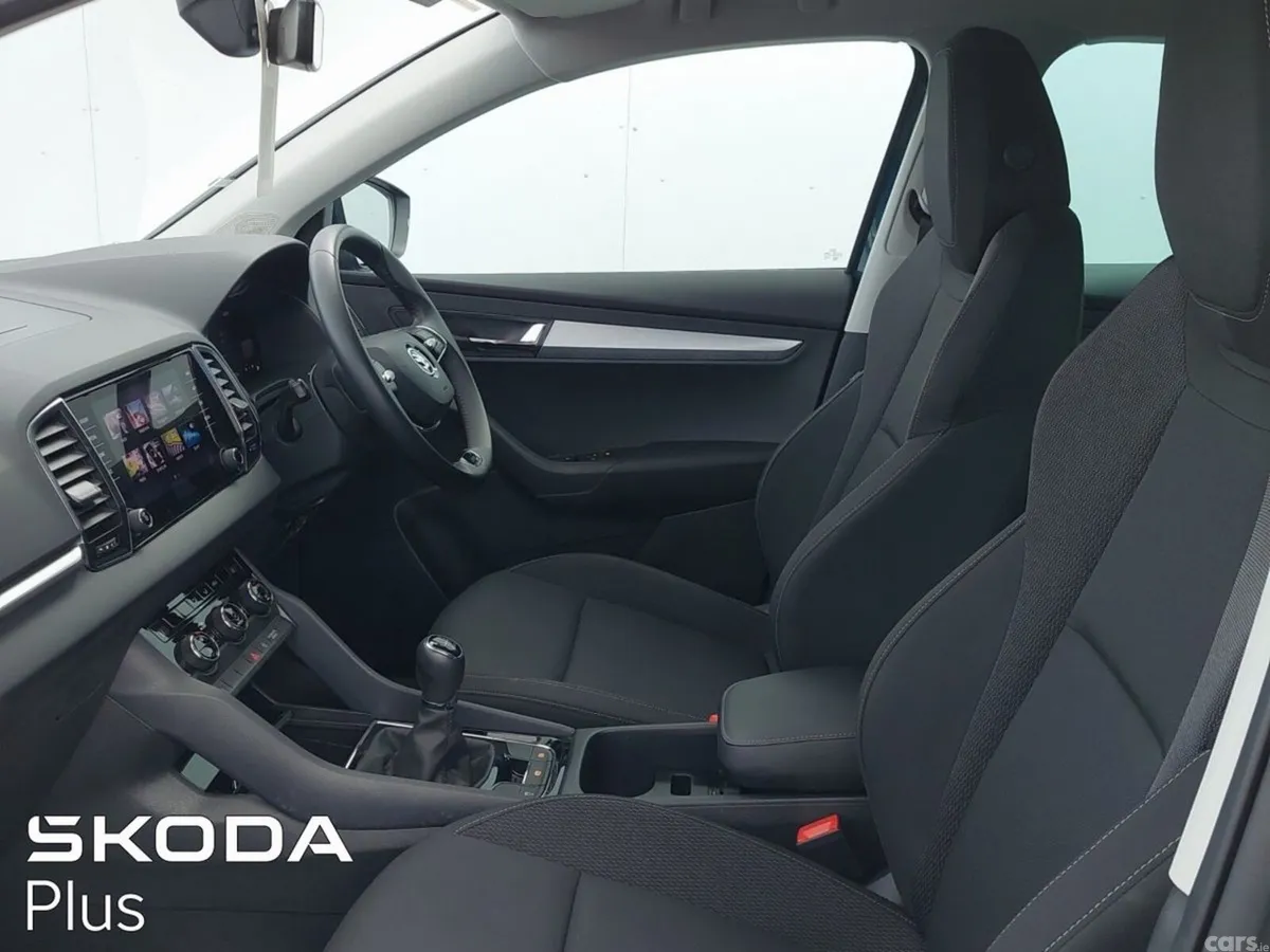 Skoda Karoq SUV, Diesel, 2023, Blue
