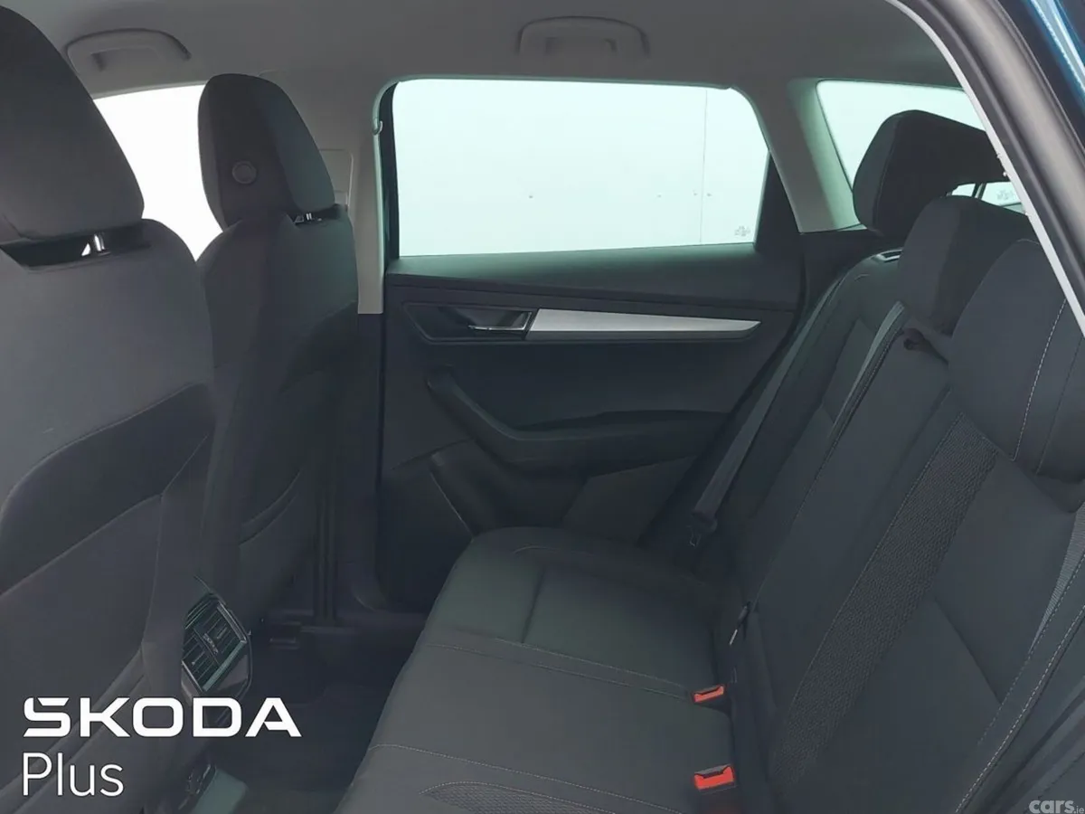 Skoda Karoq SUV, Diesel, 2023, Blue
